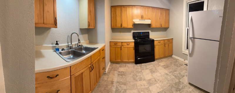 171 2nd St #2 - Photo 3 of 6