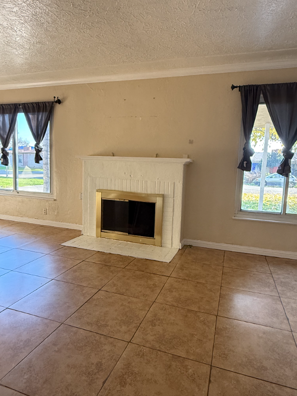 4869 E Simpson Ave - Photo 5 of 16