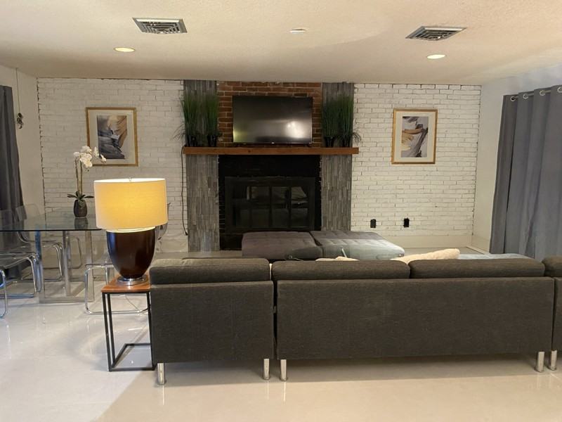 2156 Wisteria St - Photo 6 of 20