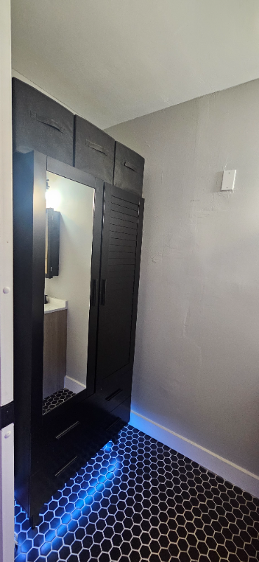 1448 W 31st St #REAR - Photo 4 of 7