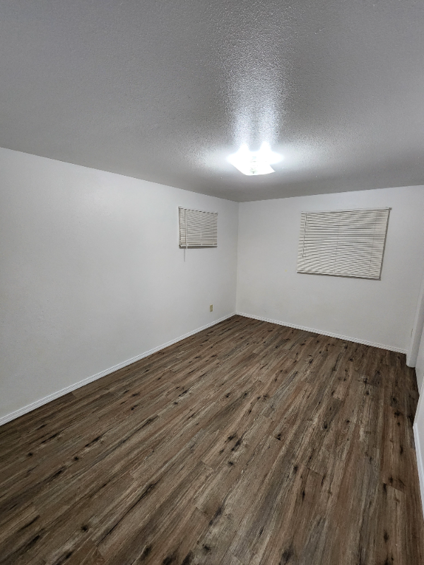 2523 8th Ave #3 - Photo 3 of 5