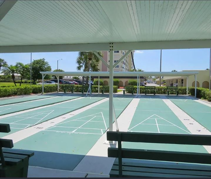 4525 Cove Cir #304 - Photo 3 of 15