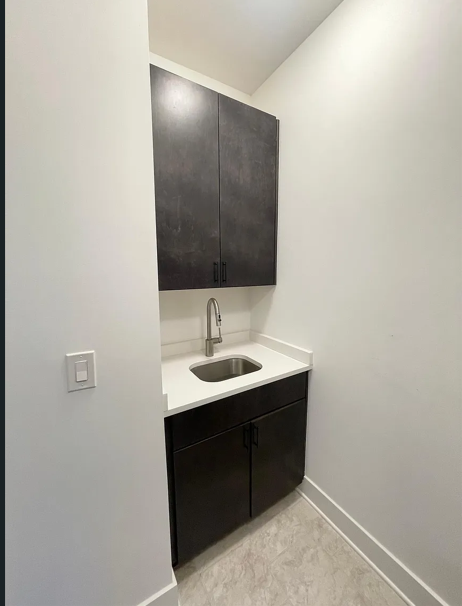 932 Pullman Pl - Photo 2 of 35