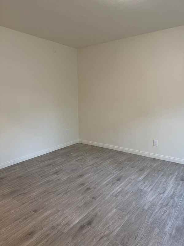 223 E Colorado Blvd ##C - Photo 5 of 23