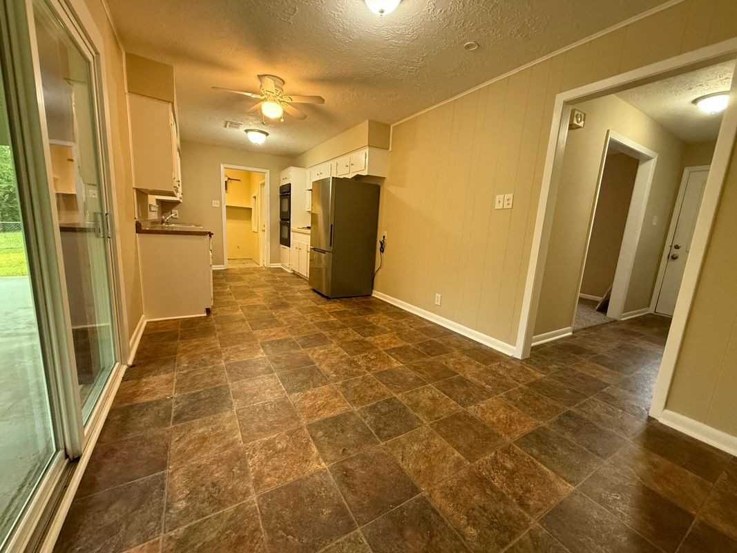 107 State Highway 75 N - Photo 3 of 9