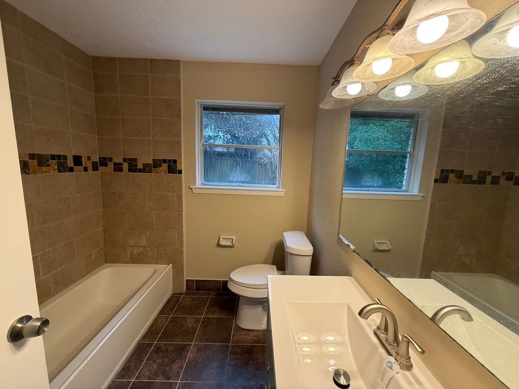 107 State Highway 75 N - Photo 7 of 9