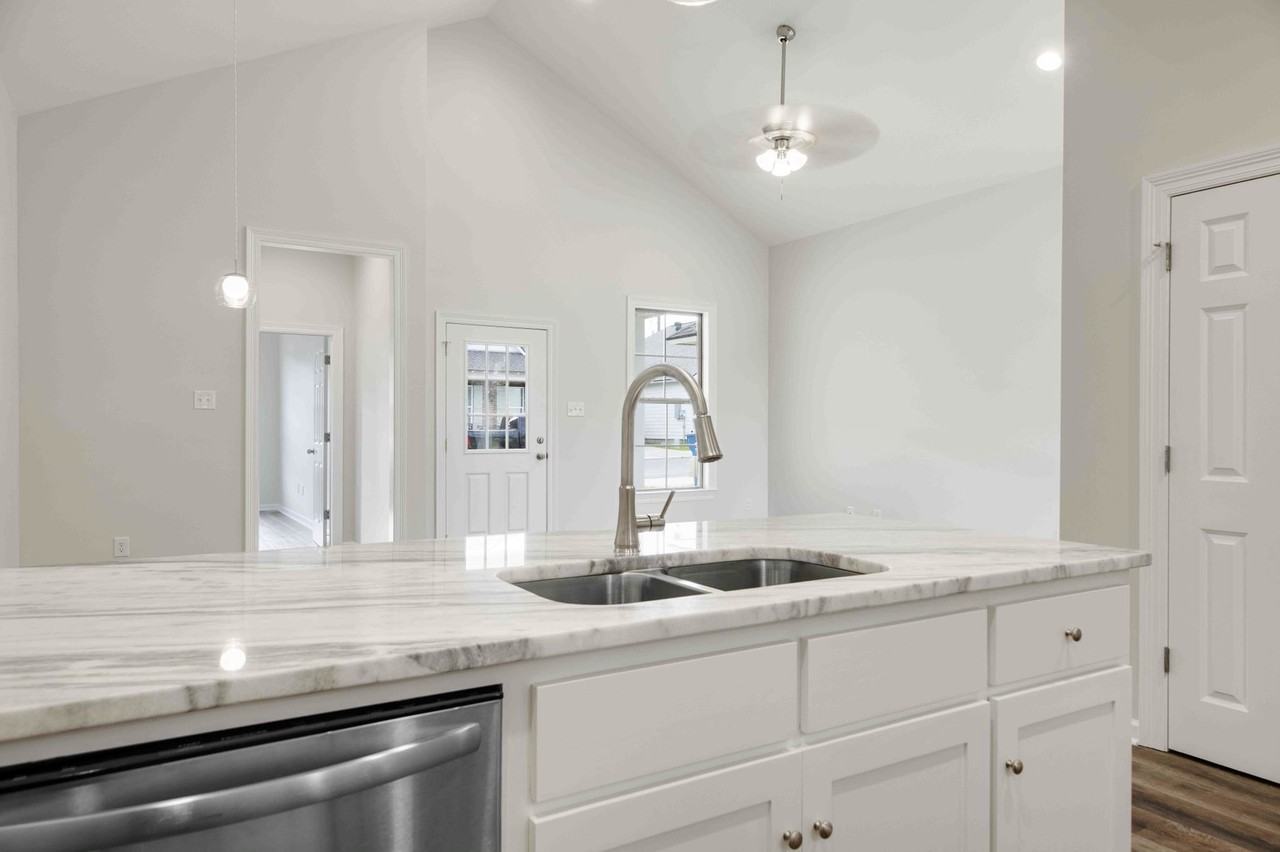 105 Santa Marta Dr #NA - Photo 7 of 20