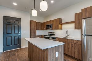 featured image of 225 Main St