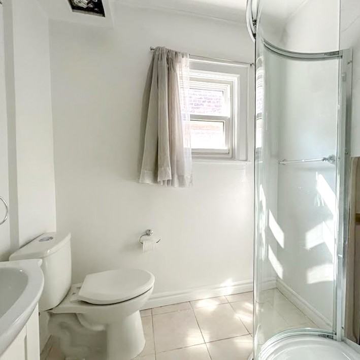 1908 Davenport Road #2 Avail - Photo 4 of 7