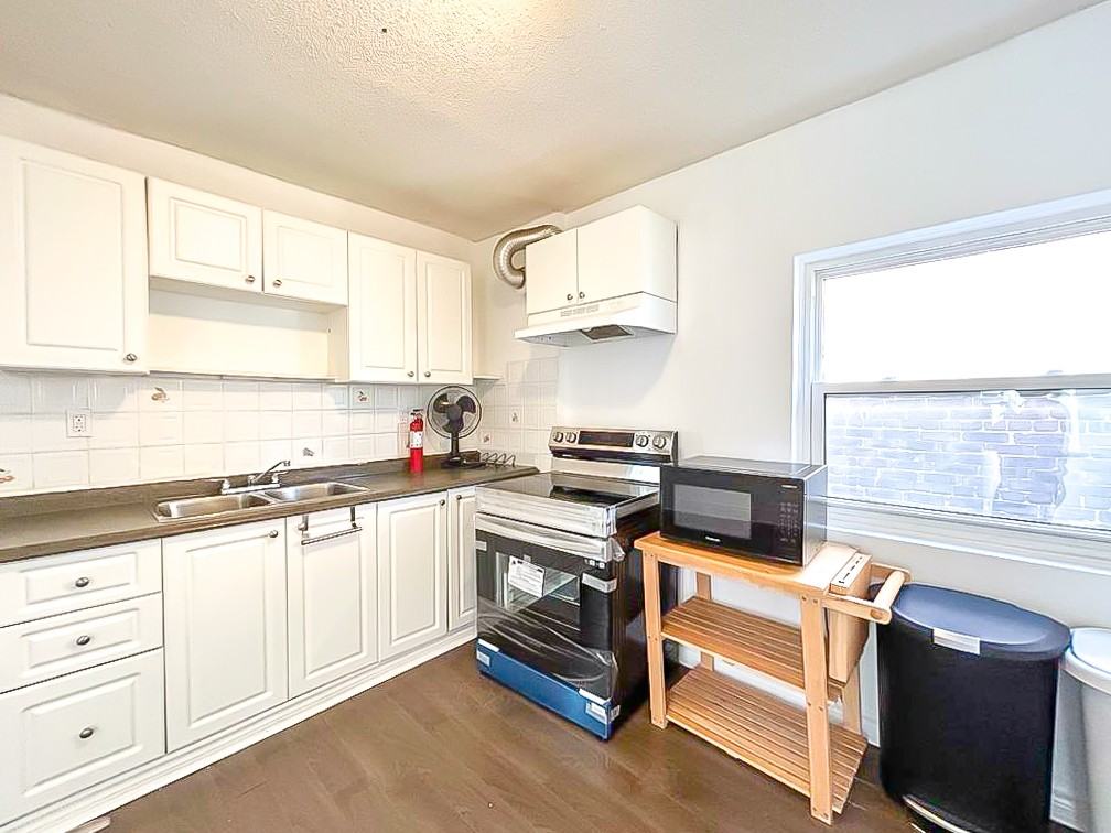 1908 Davenport Road #2 Avail - Photo 7 of 7