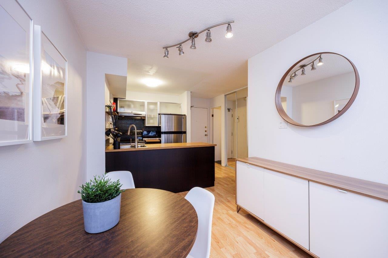 1333 Hornby Street #214 - Photo 5 of 24