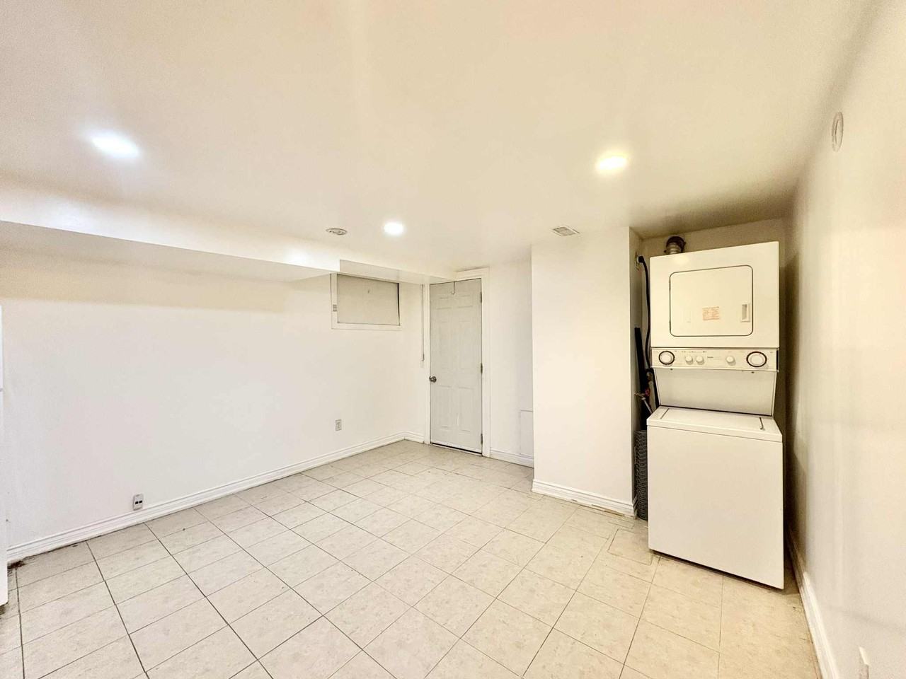 337 Greenwood Avenue #B - Photo 2 of 8