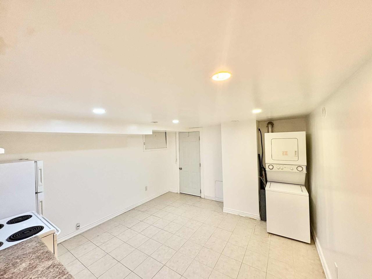 337 Greenwood Avenue #B - Photo 6 of 8