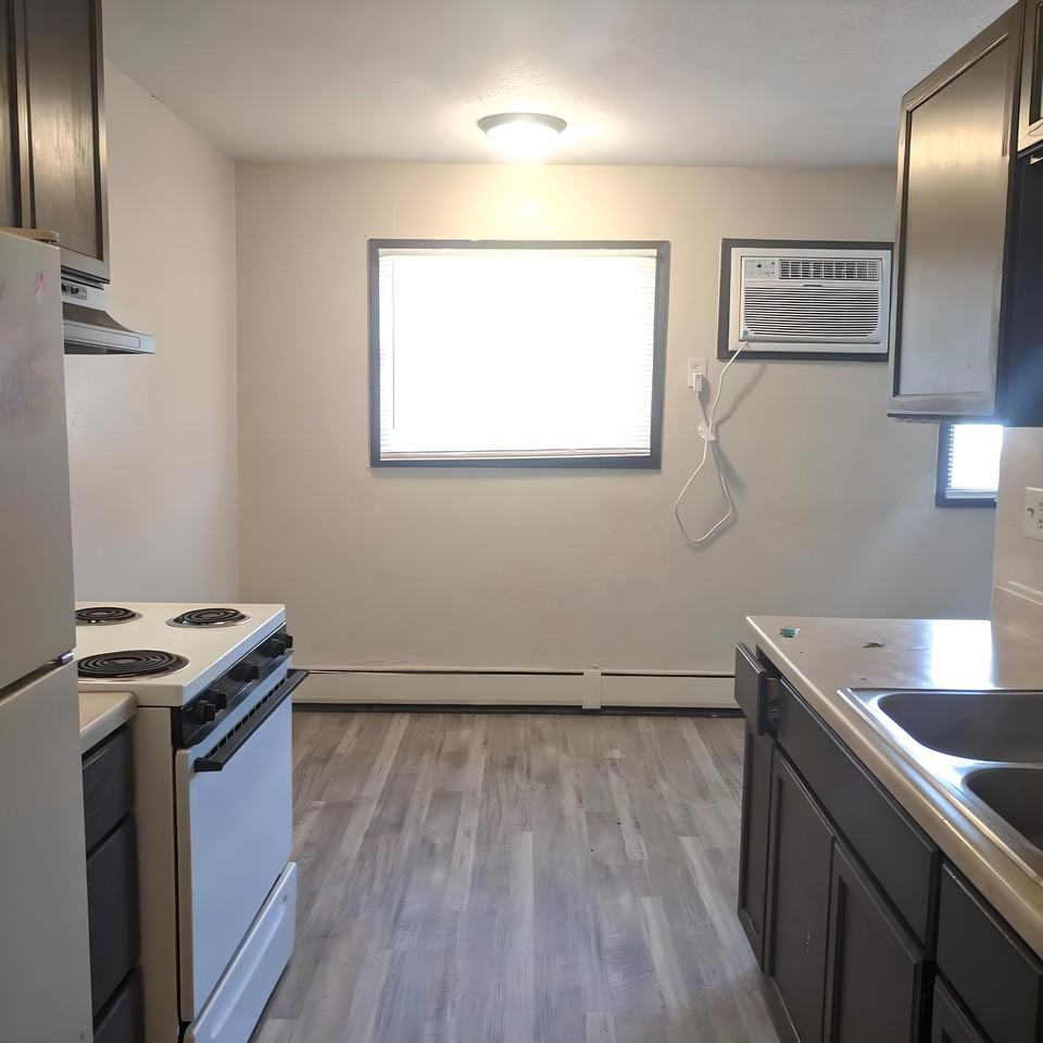 1858 Magnolia Ave E #1858-201 - Photo 4 of 22