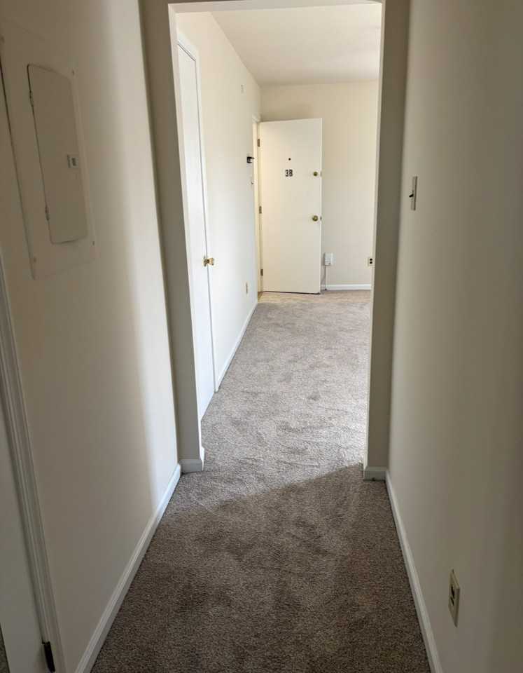 1717 W Chester Pike #4-3B - Photo 4 of 9