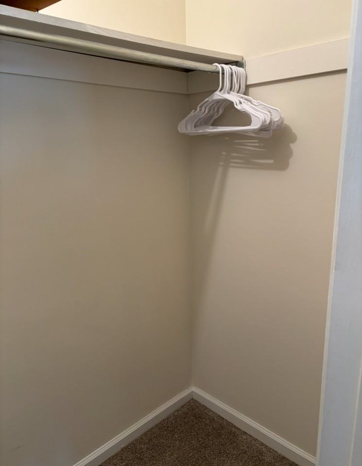 1717 W Chester Pike #4-3B - Photo 5 of 9