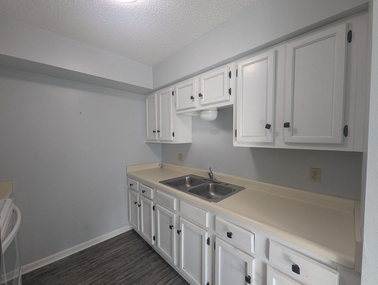 400 N Conway St #6 - Photo 4 of 14