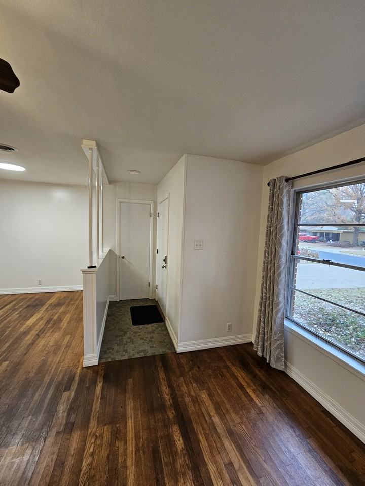 2603 Robinwood Ln #NA - Photo 6 of 14