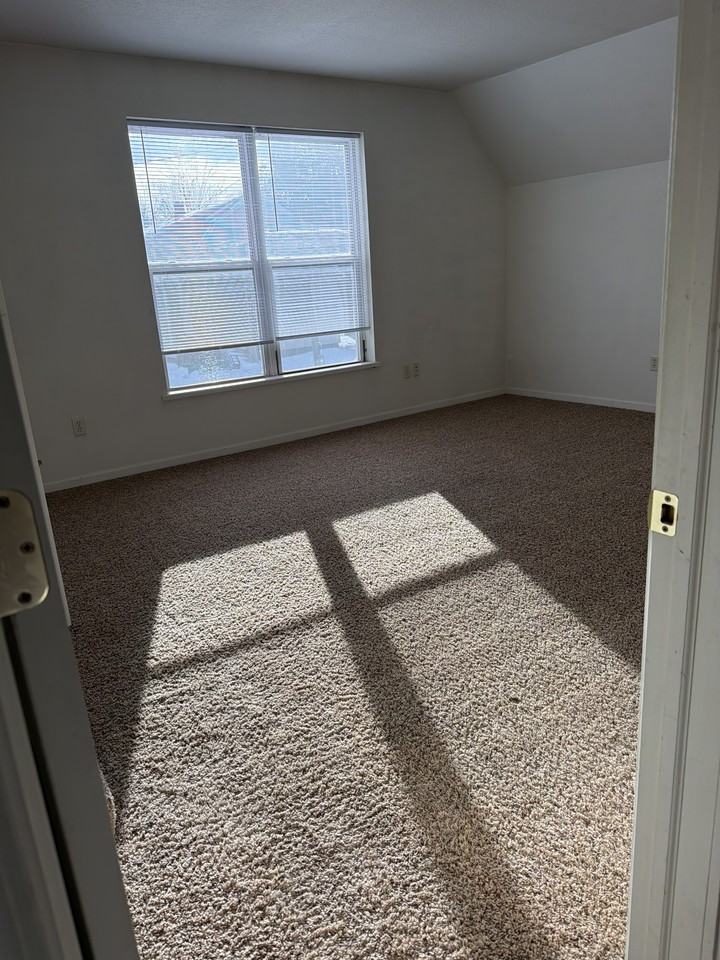 376 Alger St #2 - Photo 2 of 11