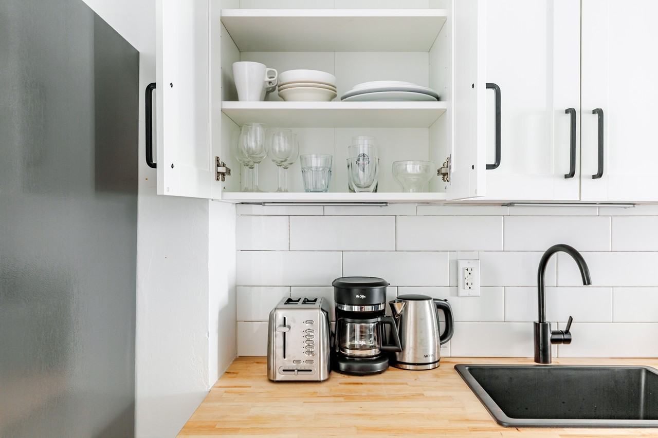 93 1/2 E 7th St #1 - Photo 5 of 15