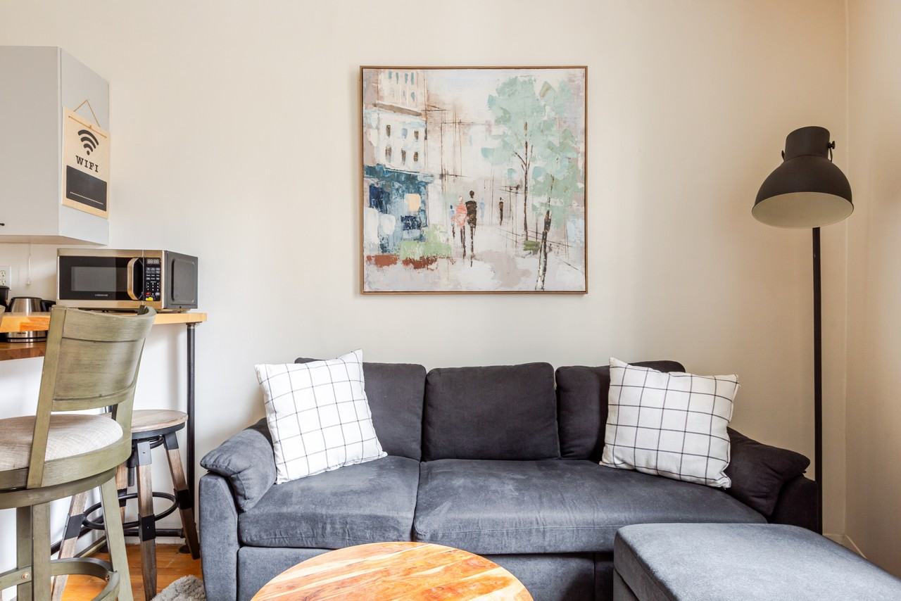 202 W 102nd St #3ER - Photo 6 of 18