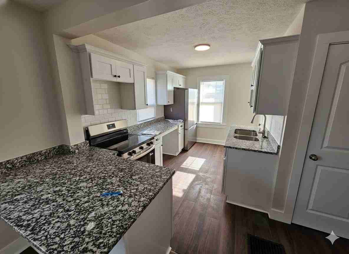 1719 Dawson St #NA - Photo 4 of 8