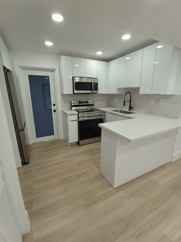 15459 Hayes Ln #NA - Photo 2 of 10