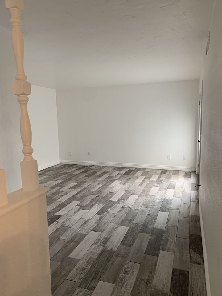 3576 Stanford Dr #NA - Photo 2 of 20