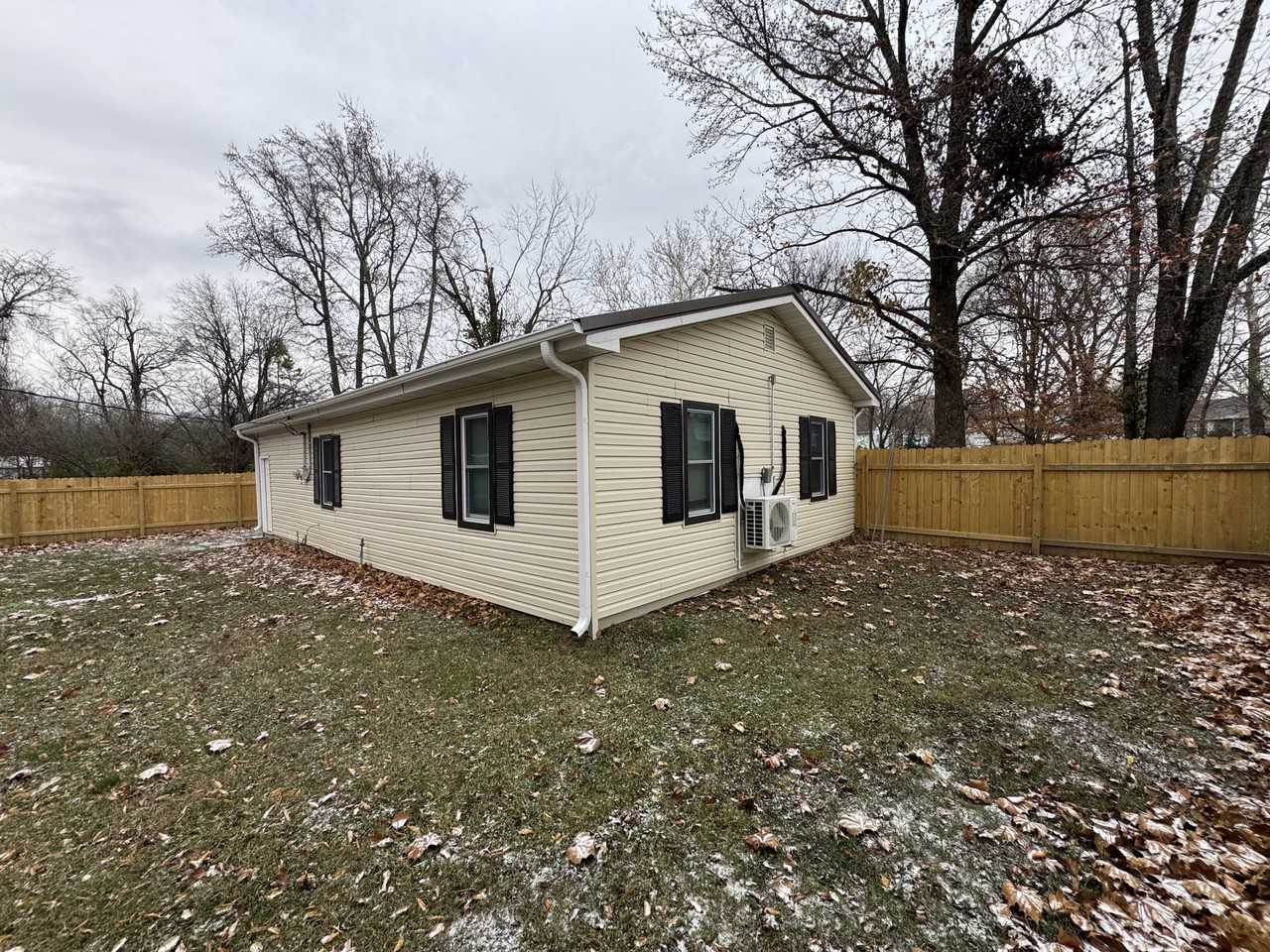 505 N Chapman Ave #NA - Photo 3 of 24