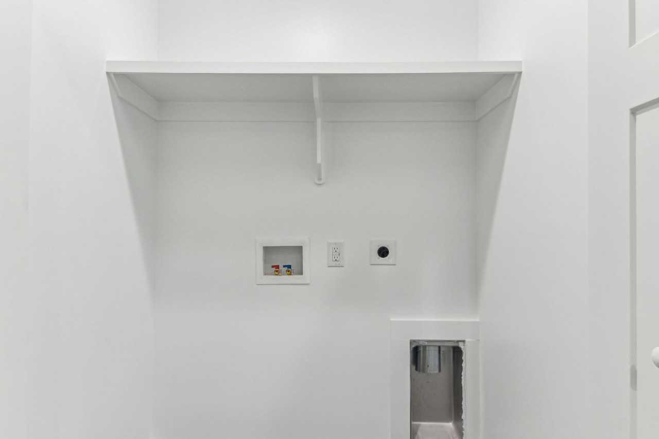 Bedford Creek - Photo 6 of 19