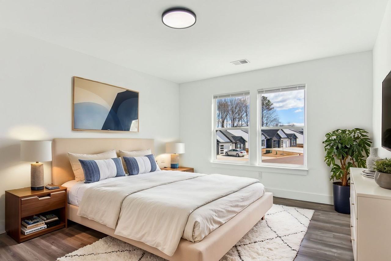 Bedford Creek - Photo 7 of 19