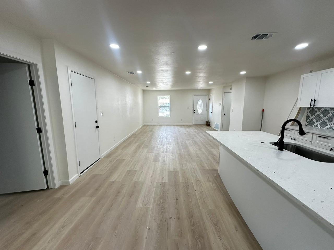 1712 Brake Dr #1 - Photo 5 of 28