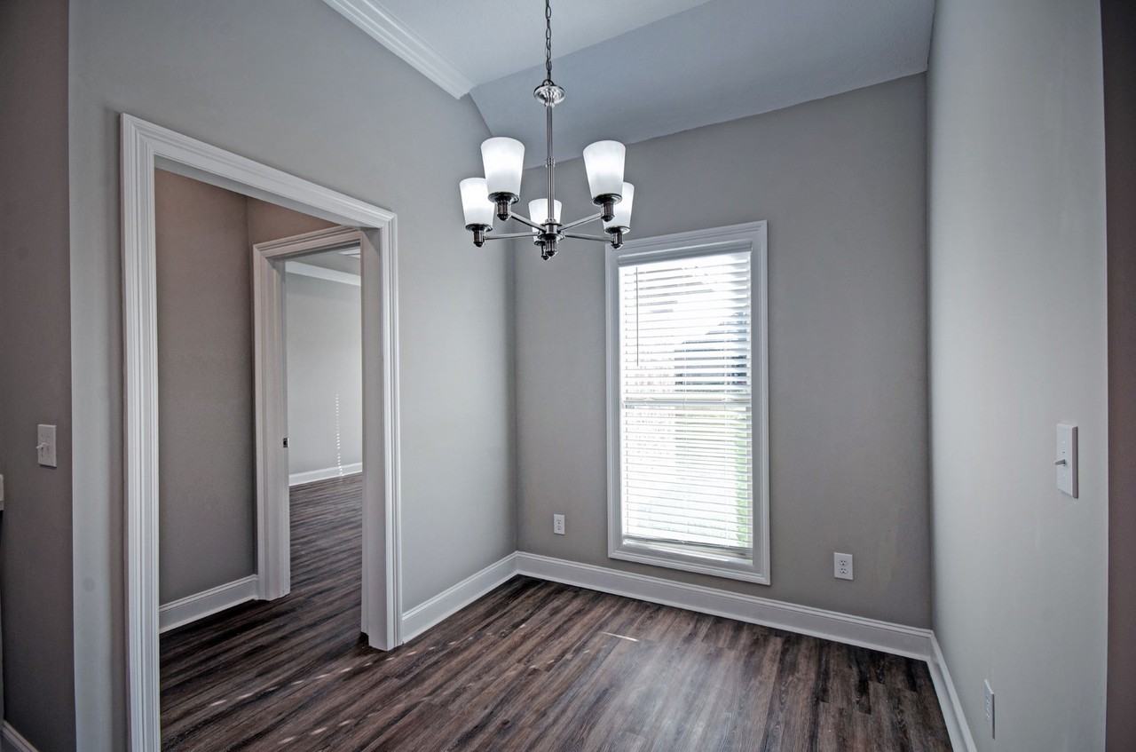 119 Southern Oak Way #1 - Photo 7 of 18