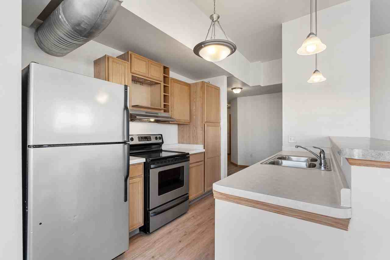 Six Points Apartments - Photo 2 of 38