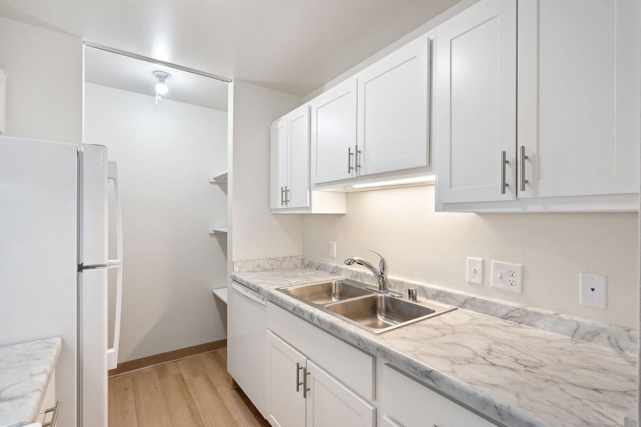 Springdale Apartments - Photo 7 of 19