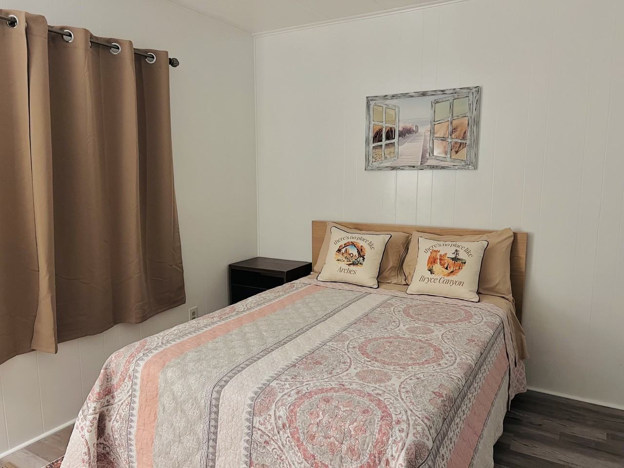 576 Lodgeview Drive - Photo 5 of 10