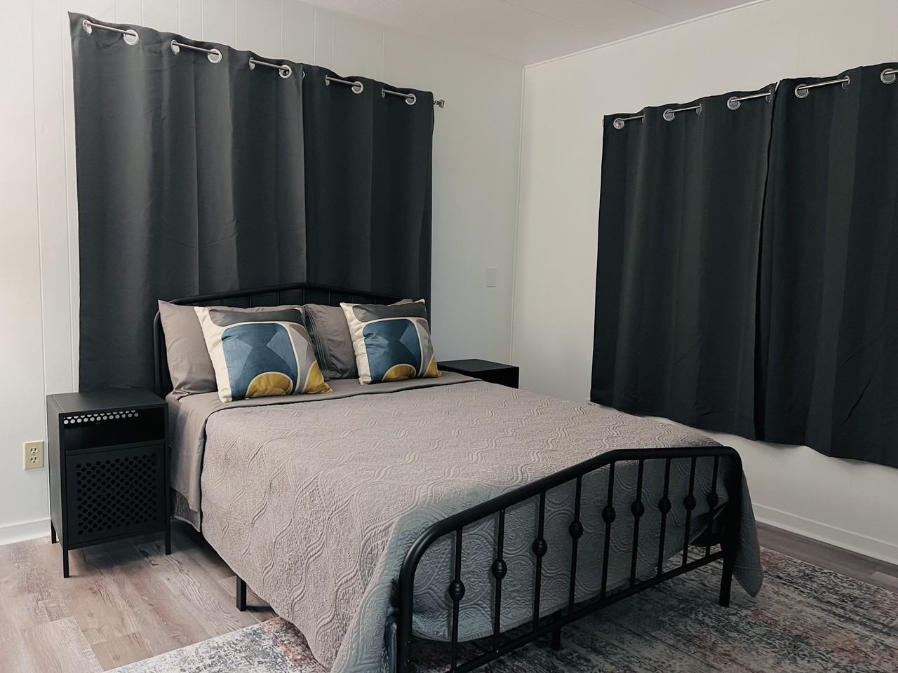 576 Lodgeview Drive - Photo 7 of 10