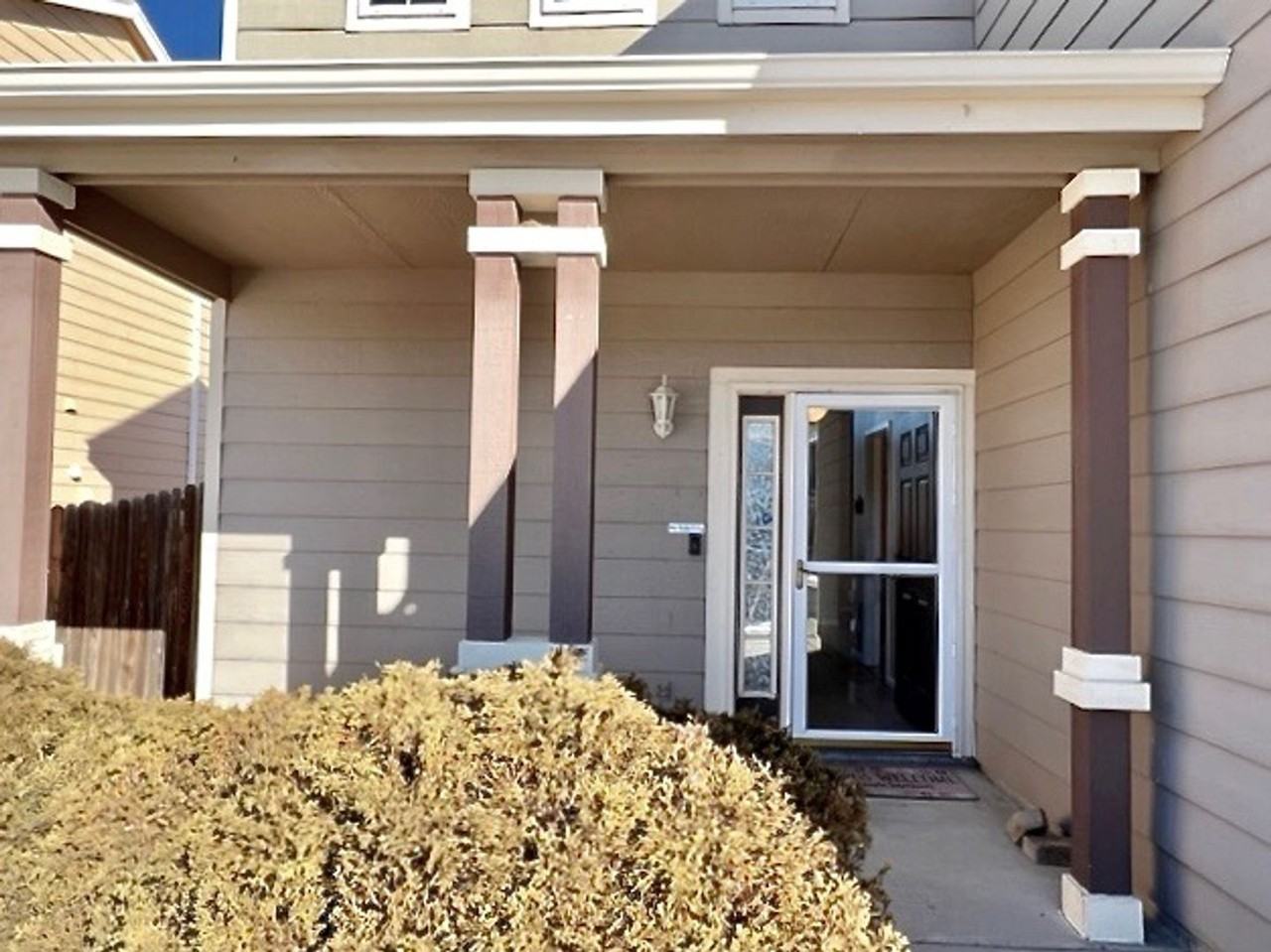 7198 Cattle Dr - Photo 3 of 39