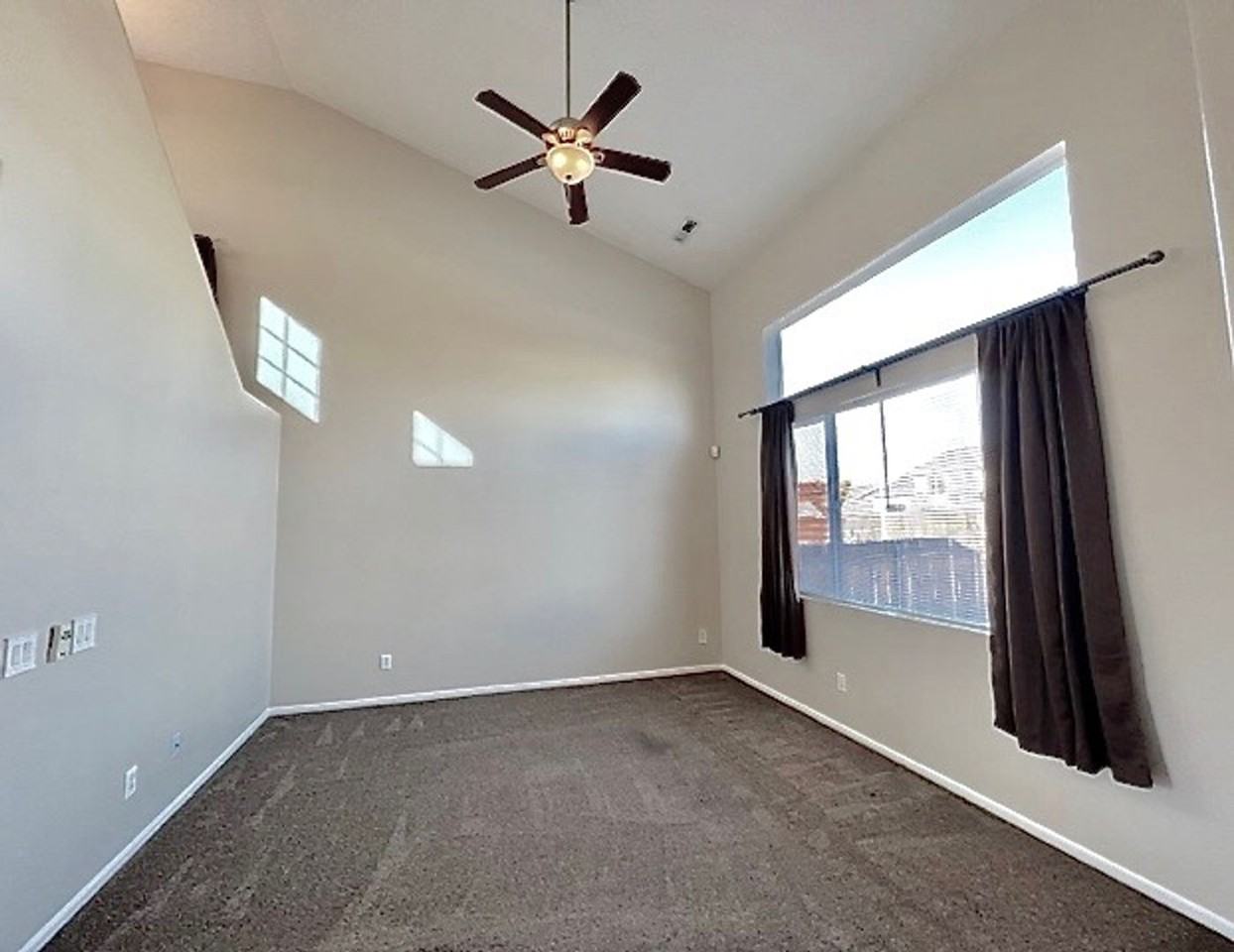 7198 Cattle Dr - Photo 5 of 39