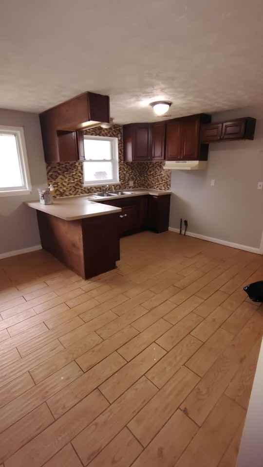 12375 N Professor St - Photo 2 of 8