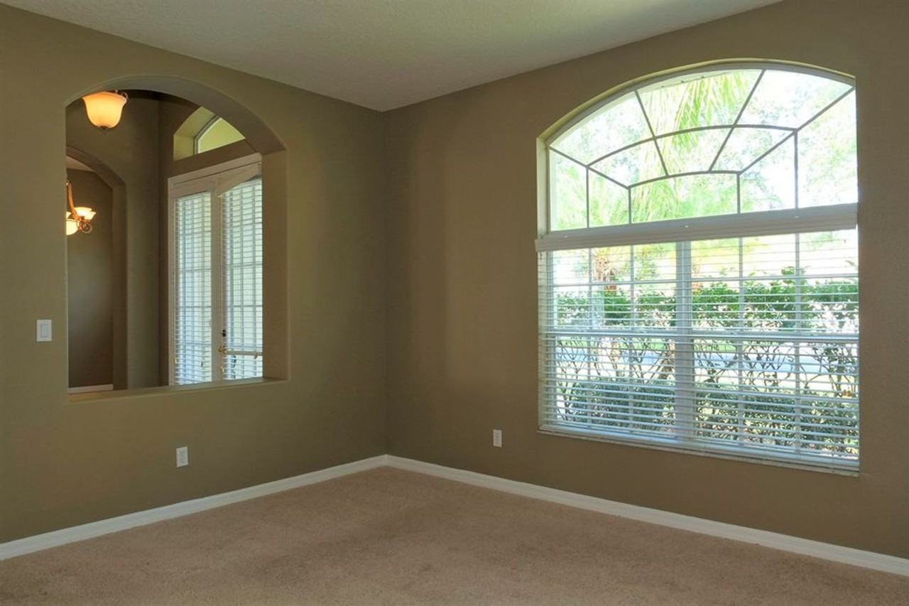 4906 E Lake Cove Blvd - Photo 5 of 27