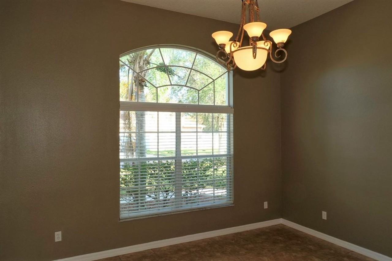 4906 E Lake Cove Blvd - Photo 7 of 27