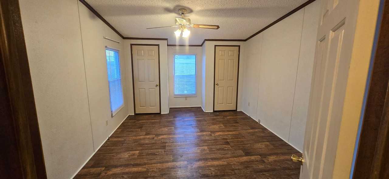 2386 Bonlee Bennett Rd - Photo 7 of 12