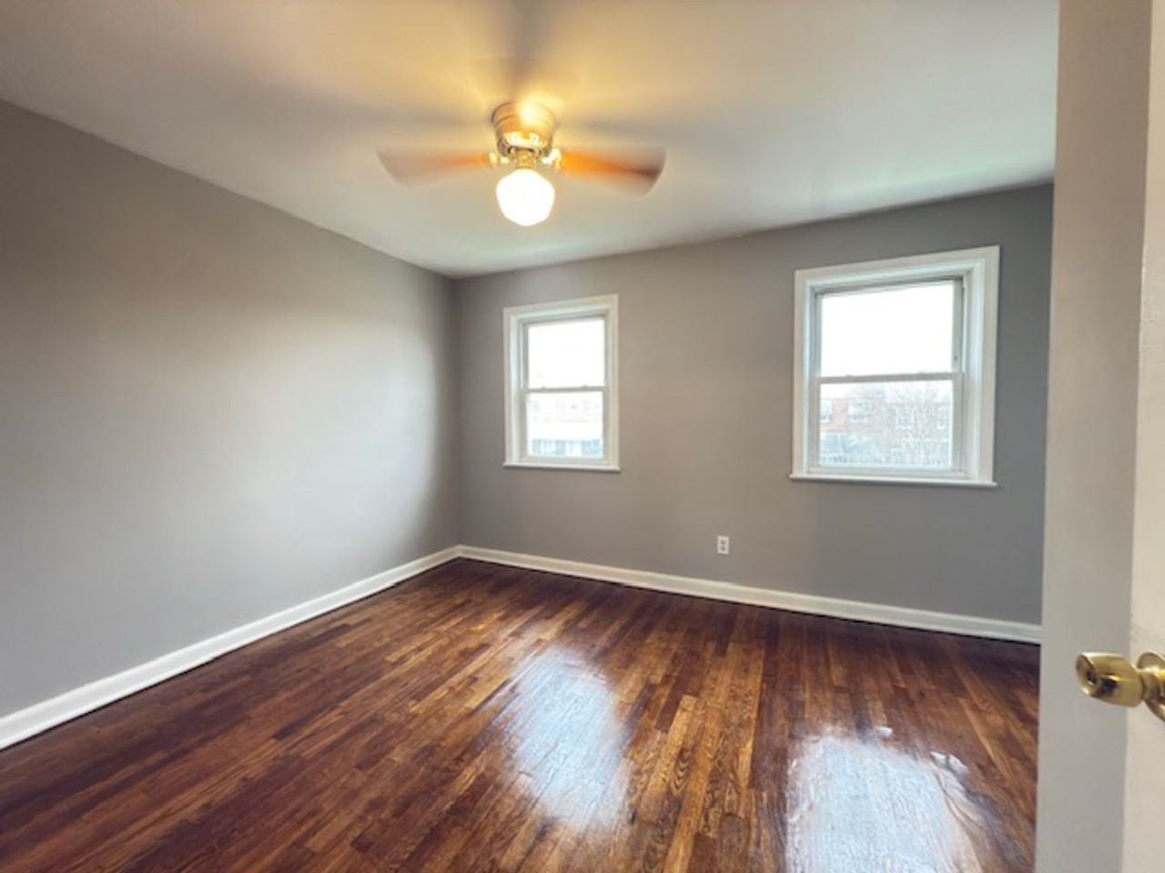 6305 Brown Ave - Photo 6 of 10