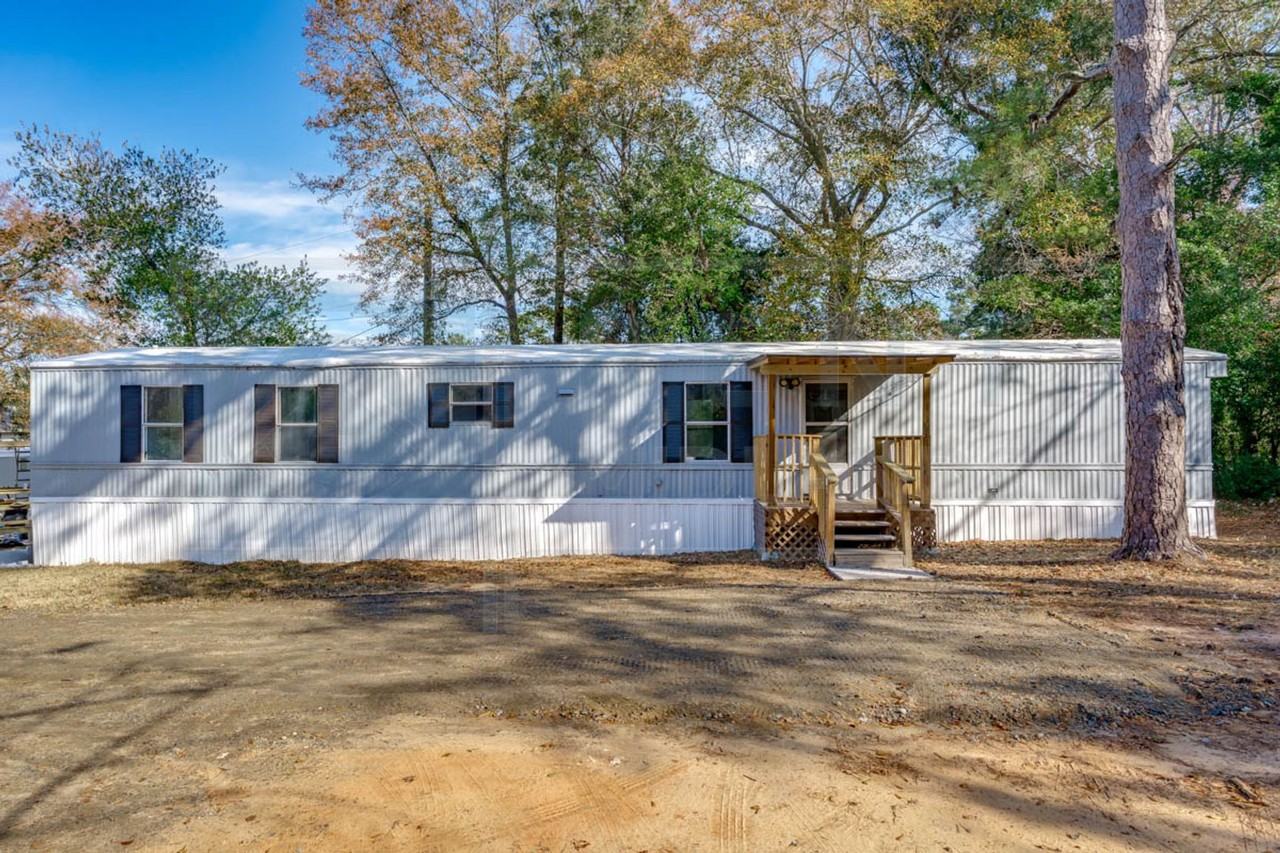 7228 Hilo St - Photo 3 of 19