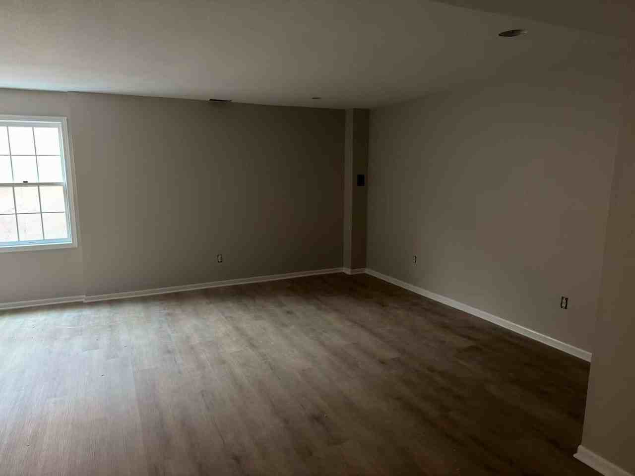 1832 S Laurel St - Photo 7 of 12