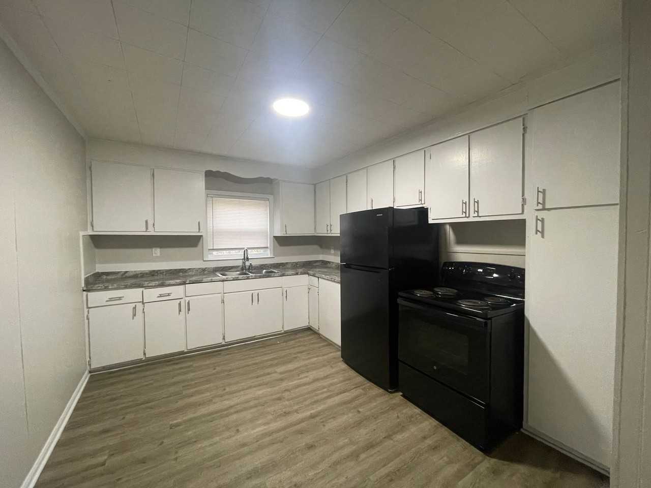 420 27th Street Pl Sw - Photo 5 of 11