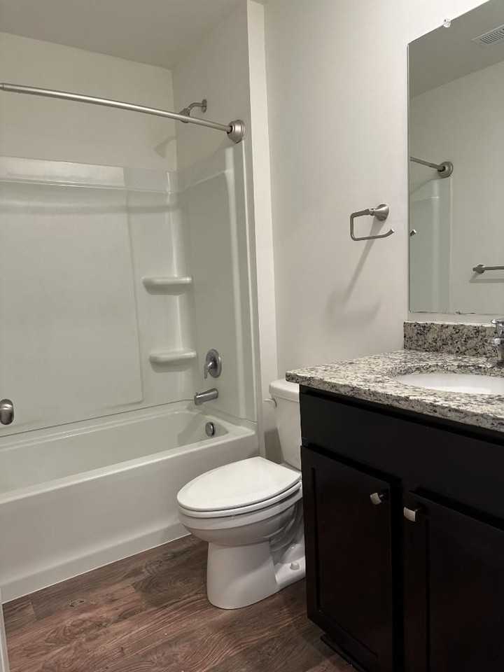 580 Locust Run Dr - Photo 7 of 12