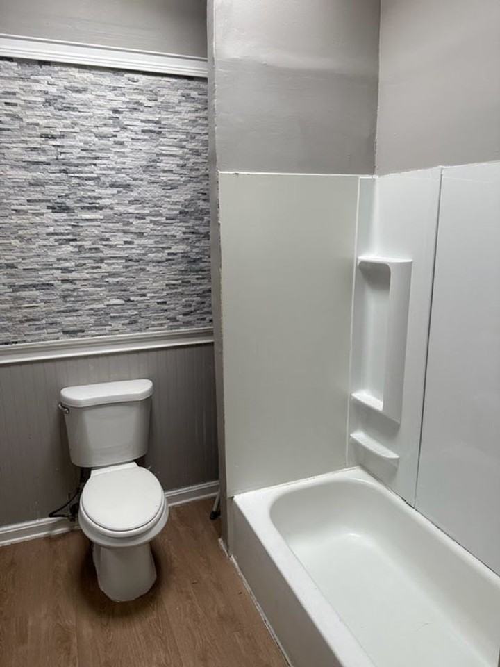 4903 Queensberry Ave - Photo 7 of 7