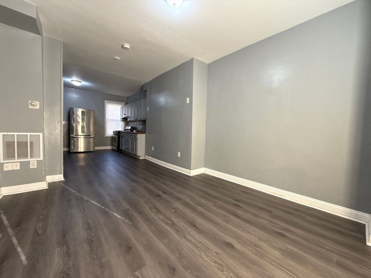 4917 Palmer Ave - Photo 2 of 18